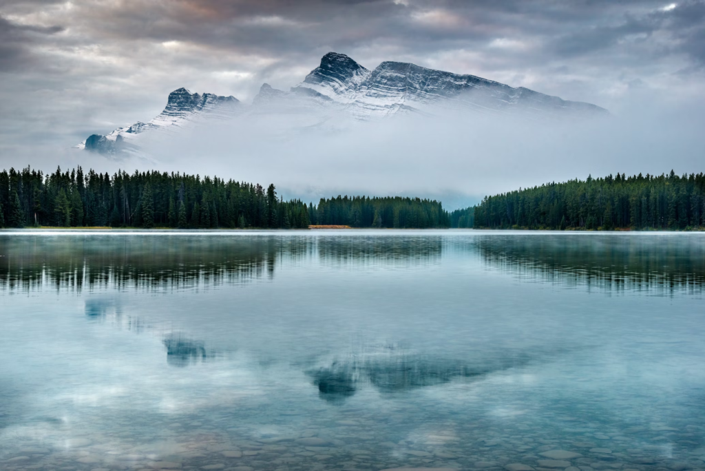 Lake Minnewanka